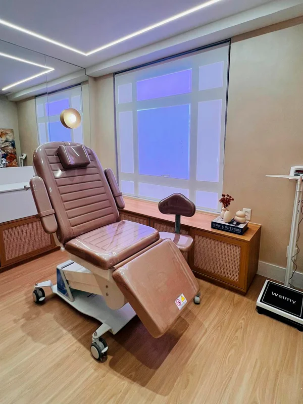 Consultório do Dr. Cesar Pozzobon na Barra da Tijuca — ambiente 8